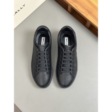 Burberry Sneakers